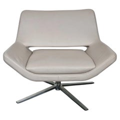 B&B Italia Metropolitan Armchair by Jeffrey Bernett in Cream Leather