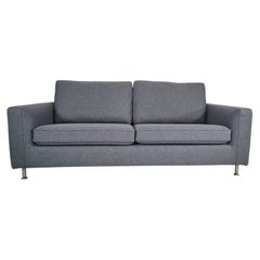 Minotti Designer Sofa in Elegant Mid-Grey Wool