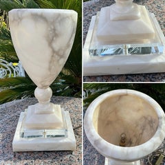 Italian Neoclassical Alabaster Urn Table Lamp with Lucite Base, circa 1970