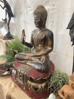 Early 20th Century Thai Hand-Carved Giltwood Seated Buddha Statue