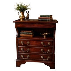 Traditional Mahogany Bedside Cabinet with Pull-Out Writing Slide and Cupboard