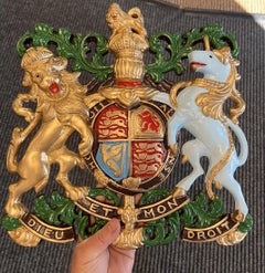 British Royal Coat of Arms Cast Metal Wall Plaque Hand Painted Dieu et Mon Droit