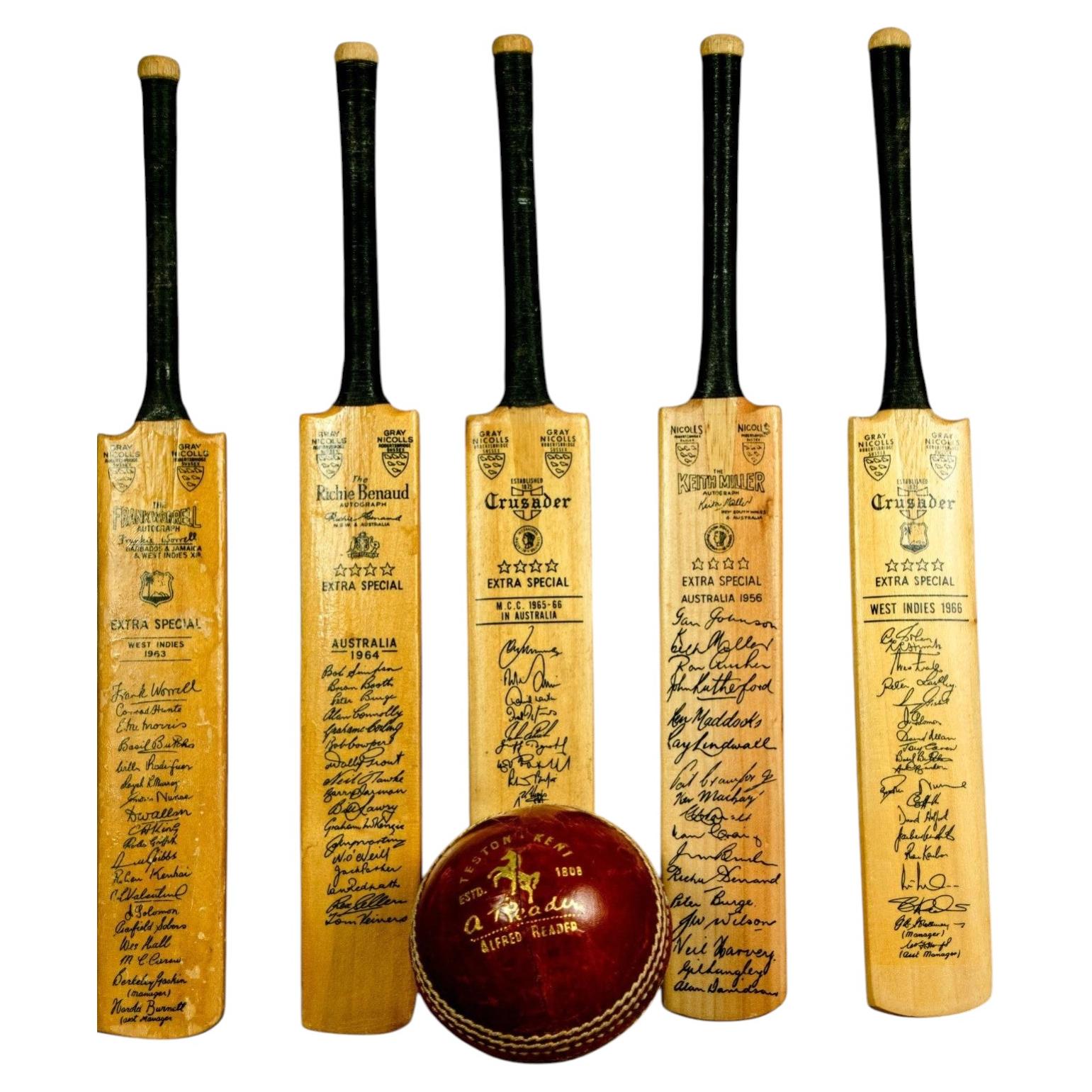 Vintage Gunn and Moore Willow Cricket Bat, 'The Cannon'Treble