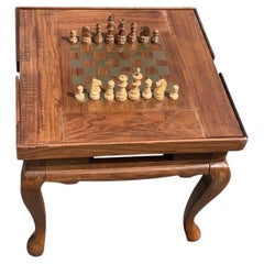 Verwandelbarer Schach- und Backgammon-Tisch aus indischem Palisander mit Messingintarsien