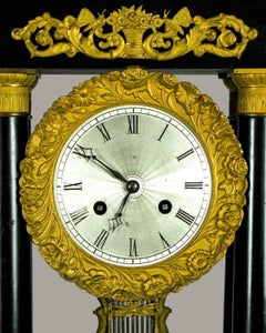 Orologio da camino in ebano con montatura in bronzo dorato, stile Luigi Filippo, 1840 circa