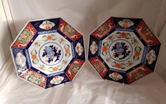 Pair of Japanese Imari Porcelain Chargers, Meiji Period 19th Century