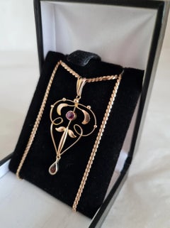 Antique Art Nouveau Gold Amethyst & Garnet Pendant Necklace, ca. 1900