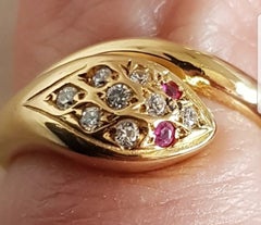 Contemporary Italian 18ct Yellow Gold Serpent Ring with Spinels