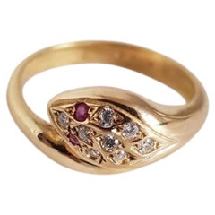 Contemporary Italian 18ct Yellow Gold Serpent Ring with Spinels