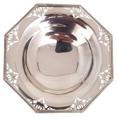 Saladier « Tazza » en argent massif « George V » de Walker & Hall, Sheffield, 1927