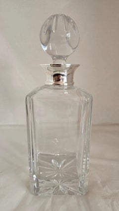 Decantador de cristal con montura de plata de ley de Carr’s of Sheffield, 2005