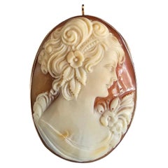 Italian Neapolitan Gold Carved Shell Cameo Brooch Pendant, 1988