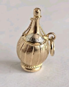 Vintage 18ct Two-Tone Gold Chianti Wine Bottle Charm Pendant