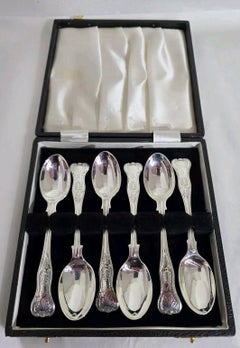 Antique Victorian English Sterling Silver Teaspoons, London 1896