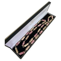 Chiampesan Style 9ct Yellow Gold & Pink Agate Necklace, London 1977