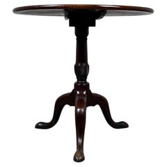 Fine 18th Century Antique Georgian English Mahogany Tilt-Top Table