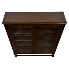 Fine Early 20th Century Antique English Oak Display Cabinet