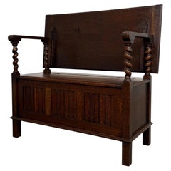 Fine Early 20th Century Antique English Oak Monk’s Bench with Linenfold Panels