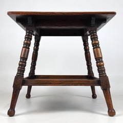Fine Early 20th Century Antique English Oak Side Table