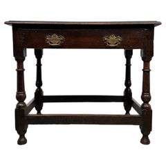 Fine 18th Century Antique English Oak Side Table