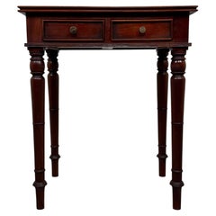 Fine Early 20th Century Antique English Mahogany Side Table