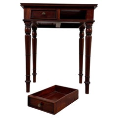 Fine Early 20th Century Antique English Mahogany Side Table
