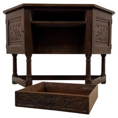 Fine Early 20th Century Antique English Carved Oak Writing Desk