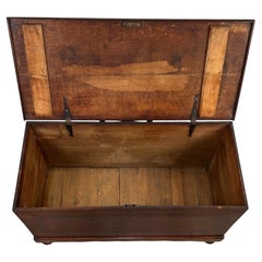 Fine 19th Century Antique English Oak Coffer Chest with Mahogany Cross-Banding