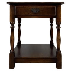 Fine Early 20th Century Antique English Oak Side Table with Lower Shelf