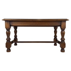 Fine Early 20th Century Antique English Oak Coffee Table