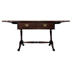 Fine Early 20th Century Antique English Mahogany Drop-Leaf Coffee Table