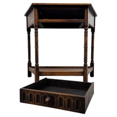 Fine Early 20th Century Antique English Oak Side Table