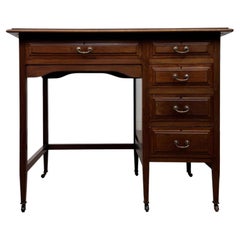 Fine Early 20th Century Antique English Mahogany Kneehole Desk