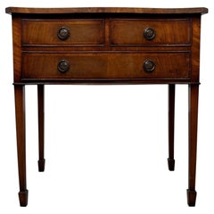 Antique Early 20th Century English Mahogany Side Table