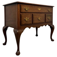 Fine Antique Early 20th Century English Mahogany Side Table