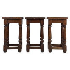 Wunderschöne antike englische Hocker aus Eiche im edwardianischen Stil aus dem frühen 20. Jahrhundert, 3er-Set