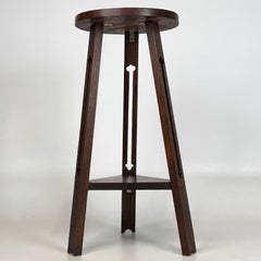 Fine Antique Early 20th Century English Arts and Crafts Oak Side Table