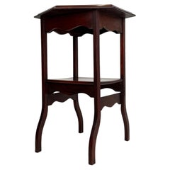 Fine Antique Early 20th Century English Edwardian Mahogany Side Table