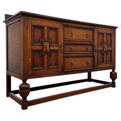 Fine Antique Early 20th Century English Jacobean-Style Oak Sideboard