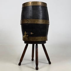 Fine Early 20th Century English Brass-Bound Oak Barrel on Stand