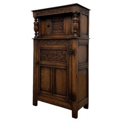 Fine Antique Early 20th Century English Narrow Carved Oak Court Cupboard