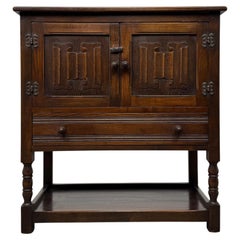 Fine Antique Early 20th Century English Linenfold Oak Cupboard