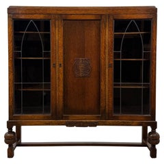 Fine Antique Early 20th Century English Oak Display and Storage Cabinet Vitrine