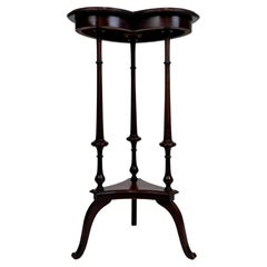 Fine Antique Early 20th Century Mahogany Heart-Shaped Occasional Table