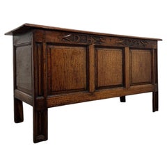 Fine Antique Georgian Oak Coffer or Blanket Chest, 18th Century