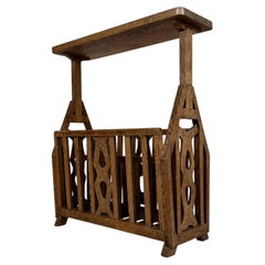 Fine Antique Early 20th Century Arts and Crafts Oak Side Table