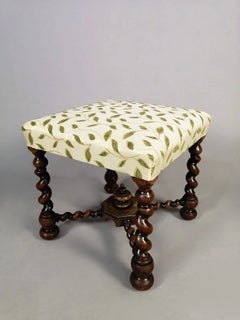 Splendido sgabello antico del XIX secolo in noce con gambe tornite a spirale, 1850 circa