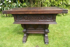 Antique Georgian Oak Hall Table with Duke of Devonshire Crest, circa 1790