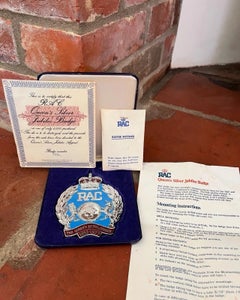 1977 RAC Queen Elizabeth II Silver Jubilee Car Grille Badge