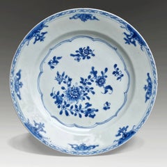 Antique Chinese Yongzheng Period Blue and White Porcelain Dish, circa 1725